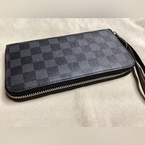 Checkered Wallet